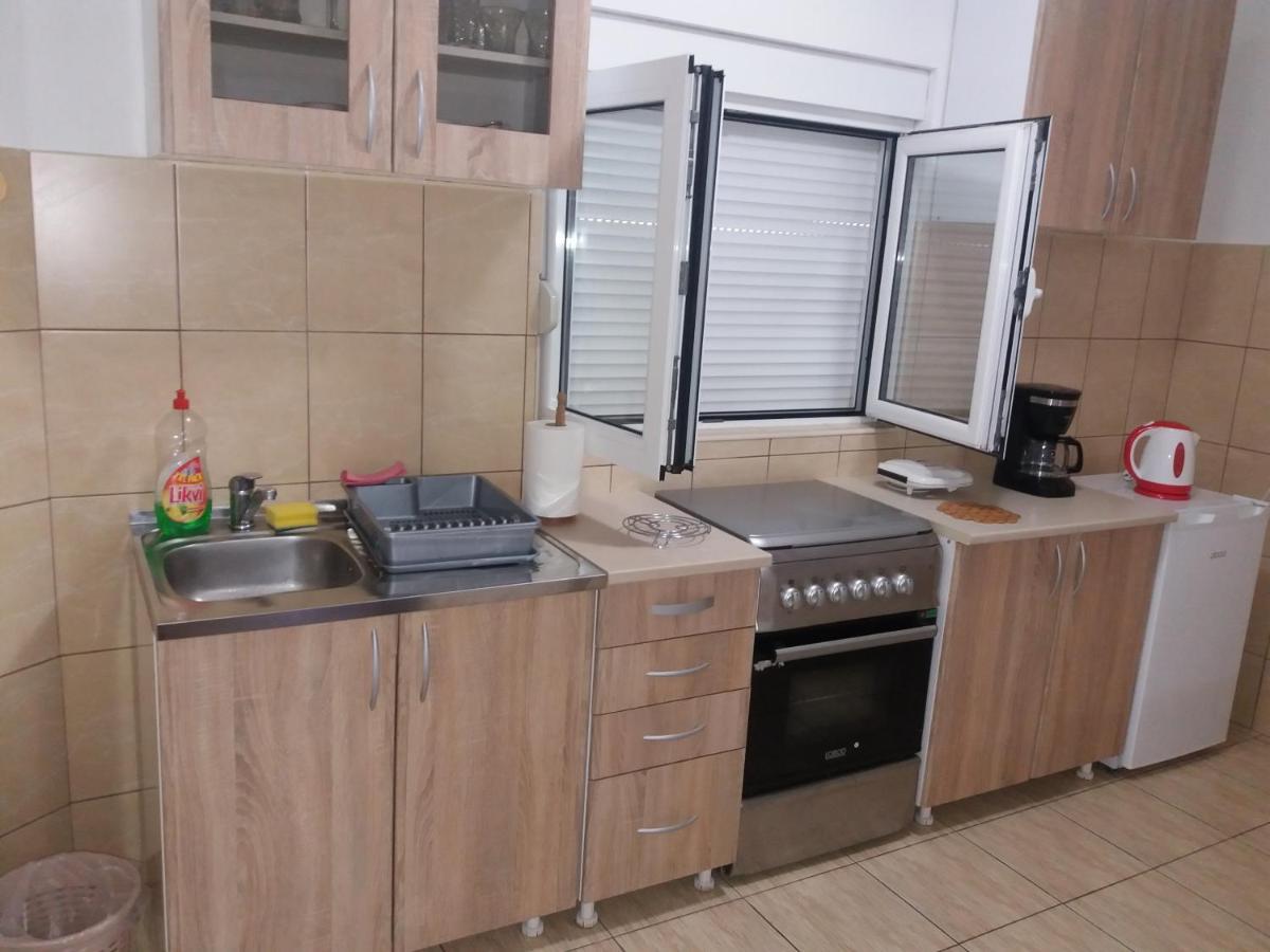 Apartments Mirkovic Τσέτινιε Εξωτερικό φωτογραφία