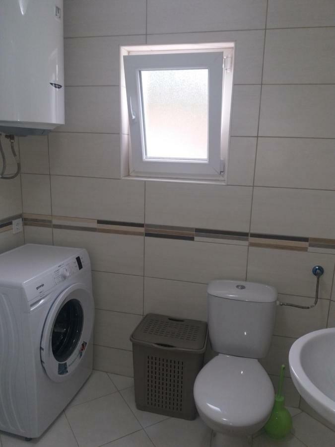 Apartments Mirkovic Τσέτινιε Εξωτερικό φωτογραφία